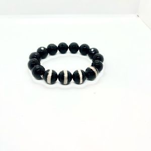 Onyx and Tibetan bracelet
